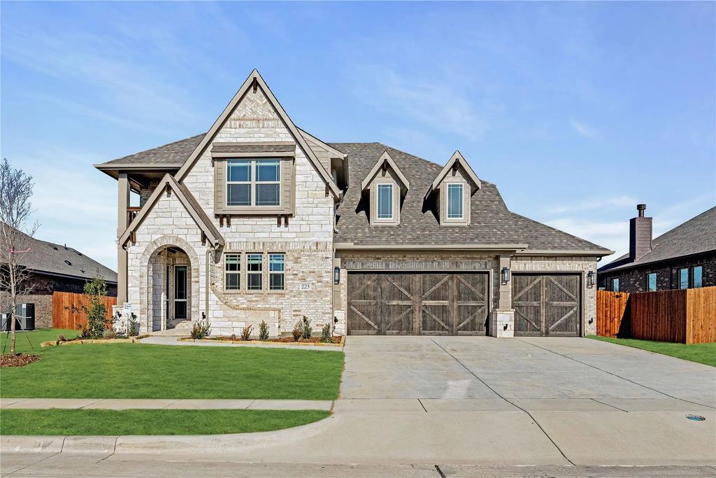 225 Redford Lane, Forney
