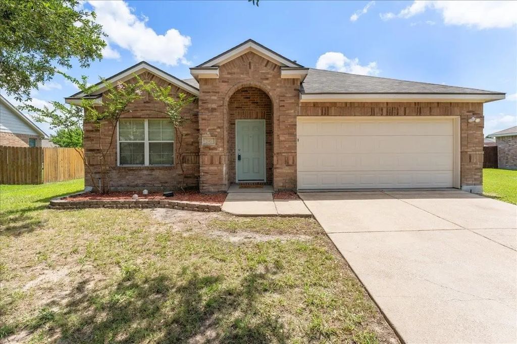 205 Freedom Trail, Forney