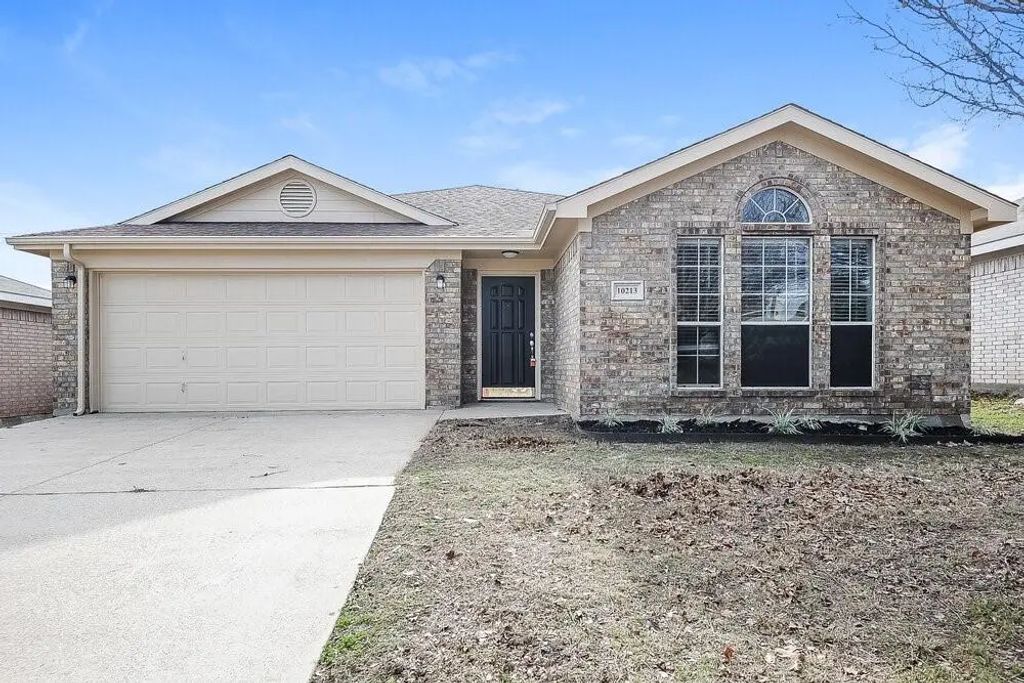 10213 Dallam Lane, Fort Worth