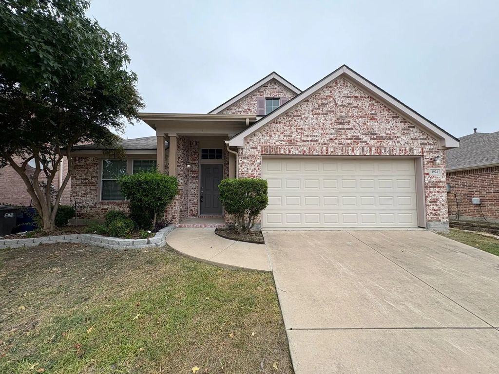 1921 Highland Haven Lane, Wylie