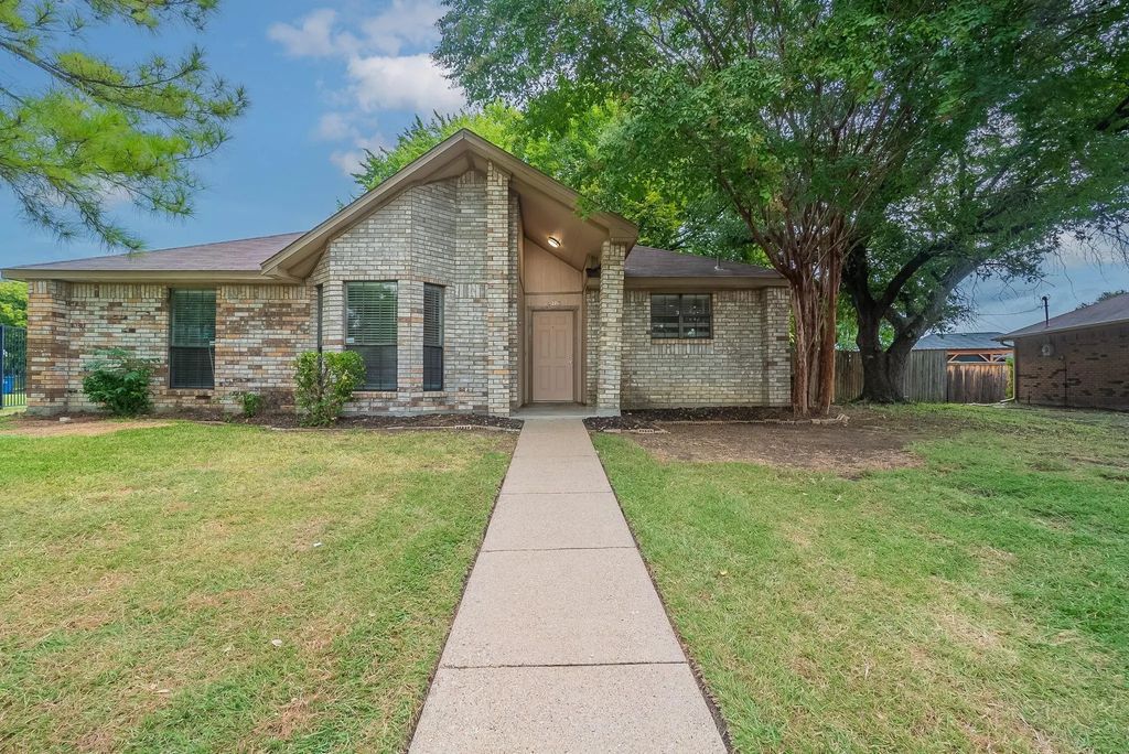 8206 Egret Court, Rowlett