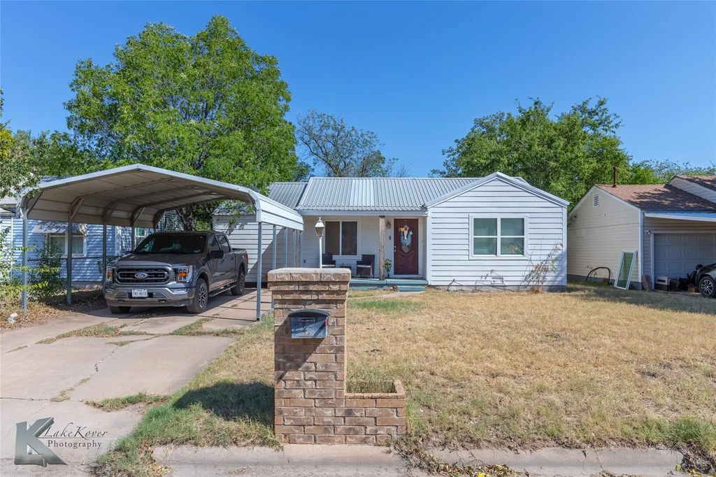 1642 S 23rd Street, Abilene