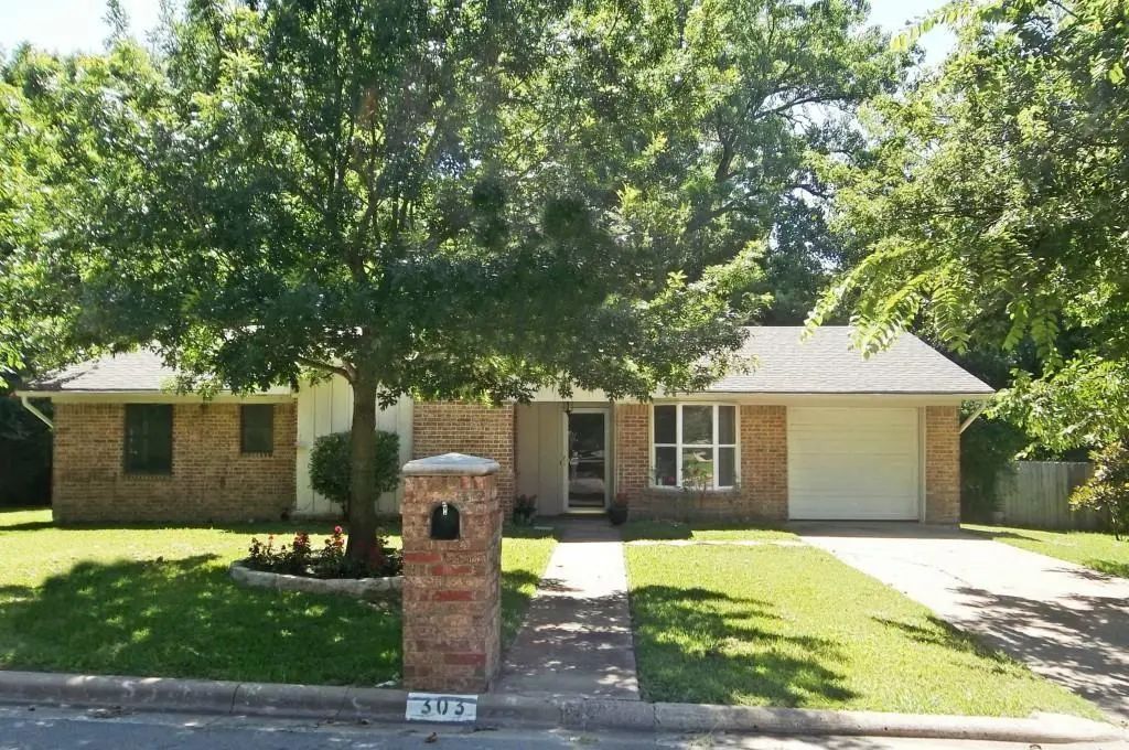 303 Case Street, Weatherford