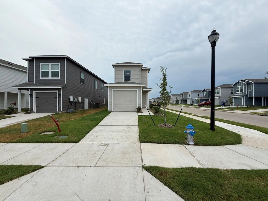 6313 Kingfisher Way, Princeton