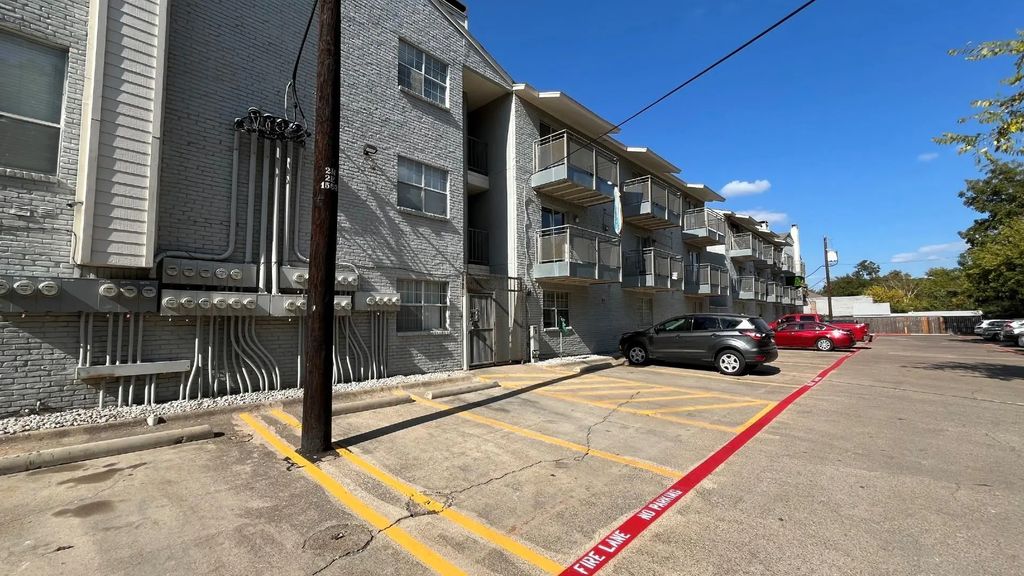 4502 Gaston Avenue 212, Dallas