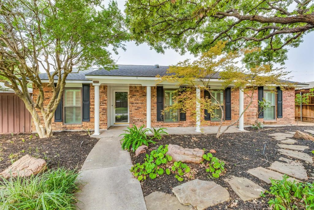 6509 Palmer Trail, Plano