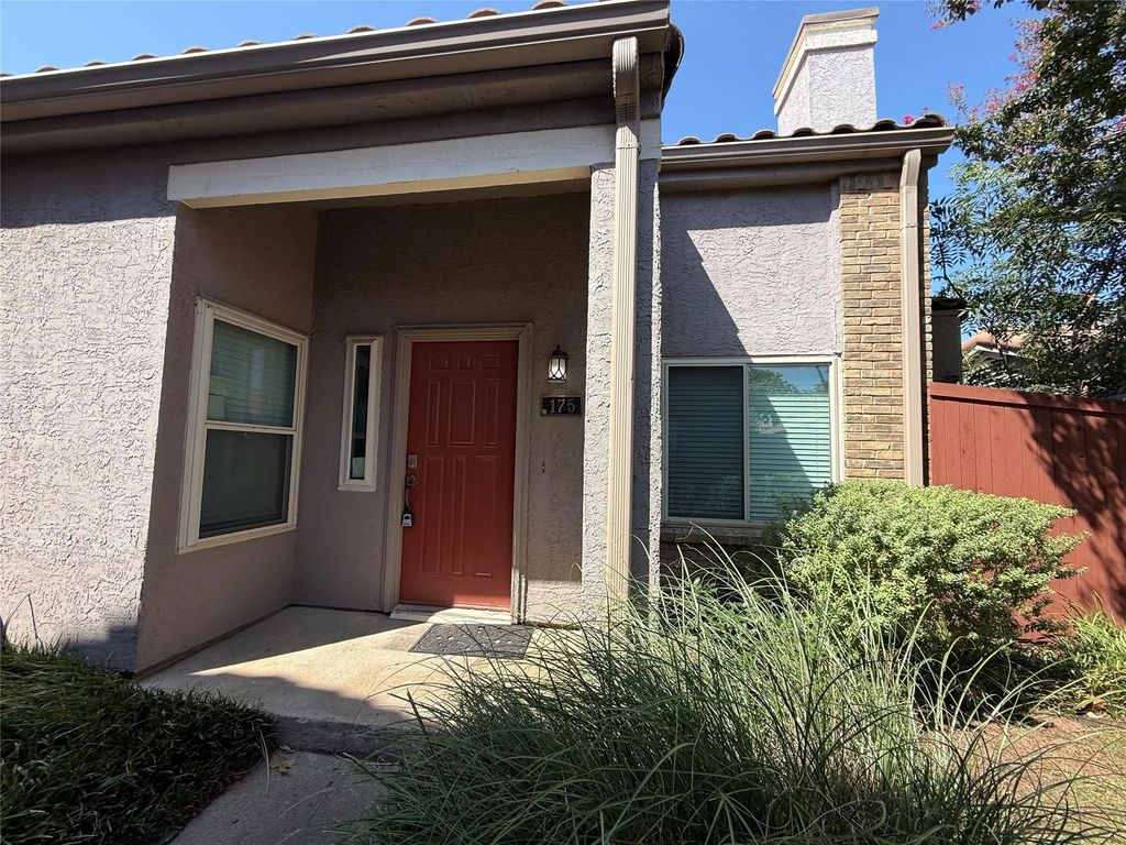 4242 N Capistrano Drive 175, Dallas
