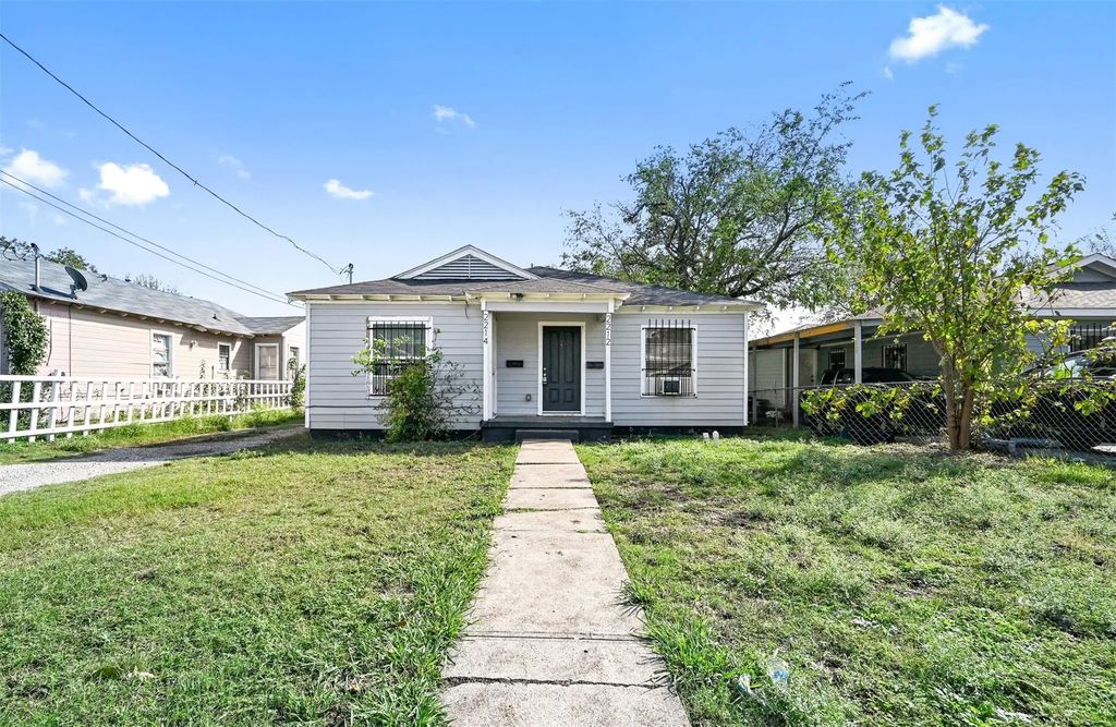 2212 Stovall Drive, Dallas
