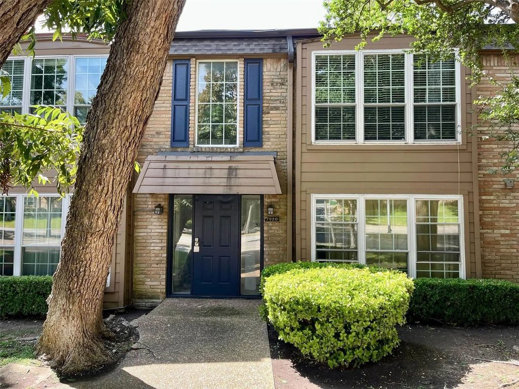 7920 Royal Lane 101 A, Dallas