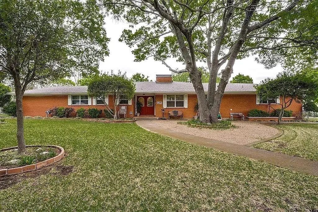 4170 Meadowdale Lane, Dallas
