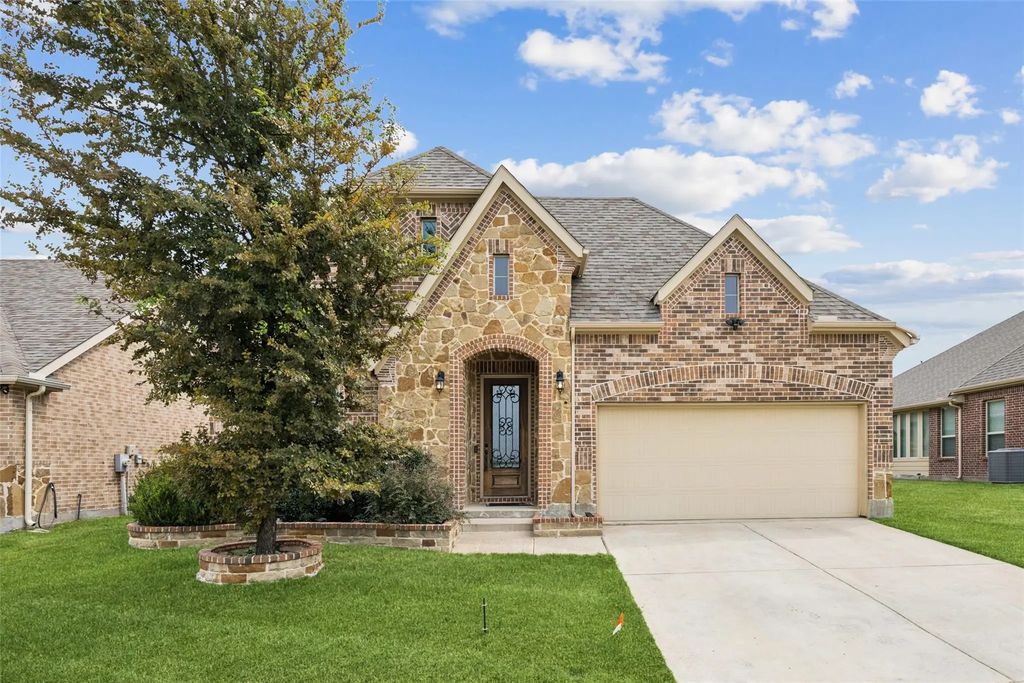 816 Granite Shoals Drive, McKinney