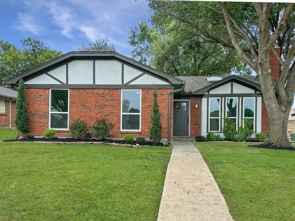 2612 W Wentwood Drive, Carrollton