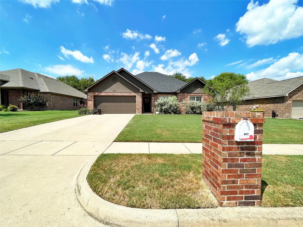 807 Brandt Street, Grandview