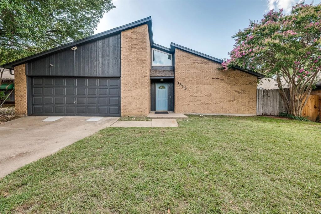 3812 Sugar Ridge Road, Fort Worth