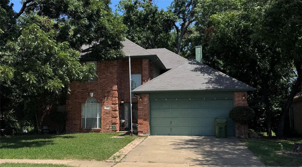 325 Crooked Creek, Garland