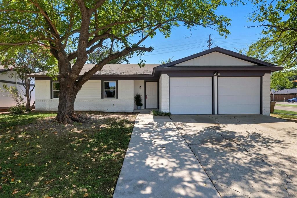 750 Dewberry Drive, Lewisville