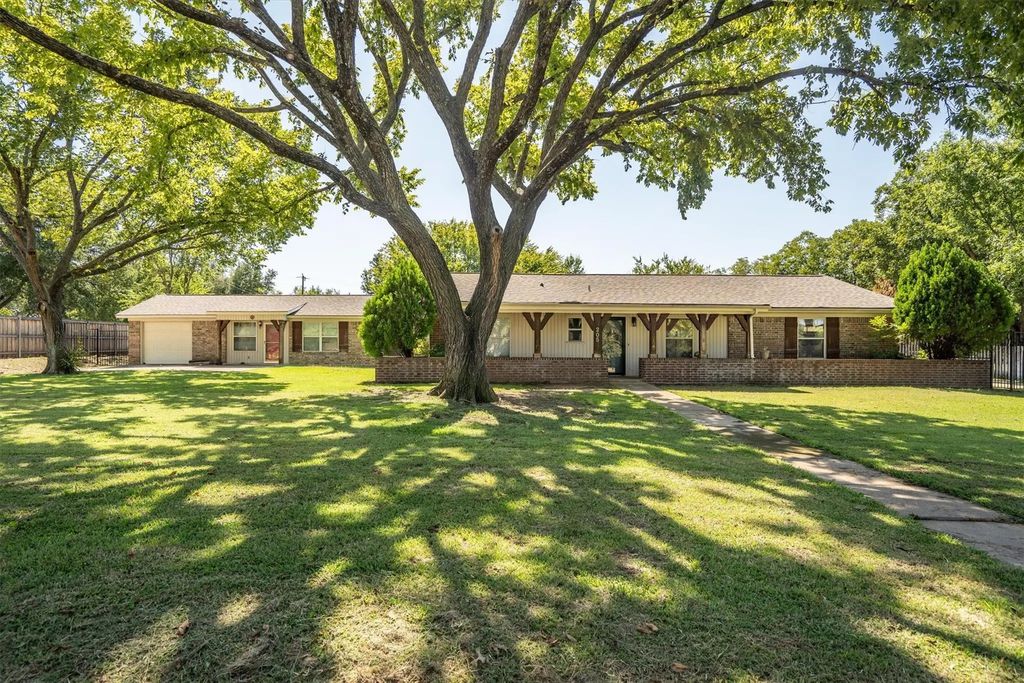 205 Timberline Drive N, Colleyville