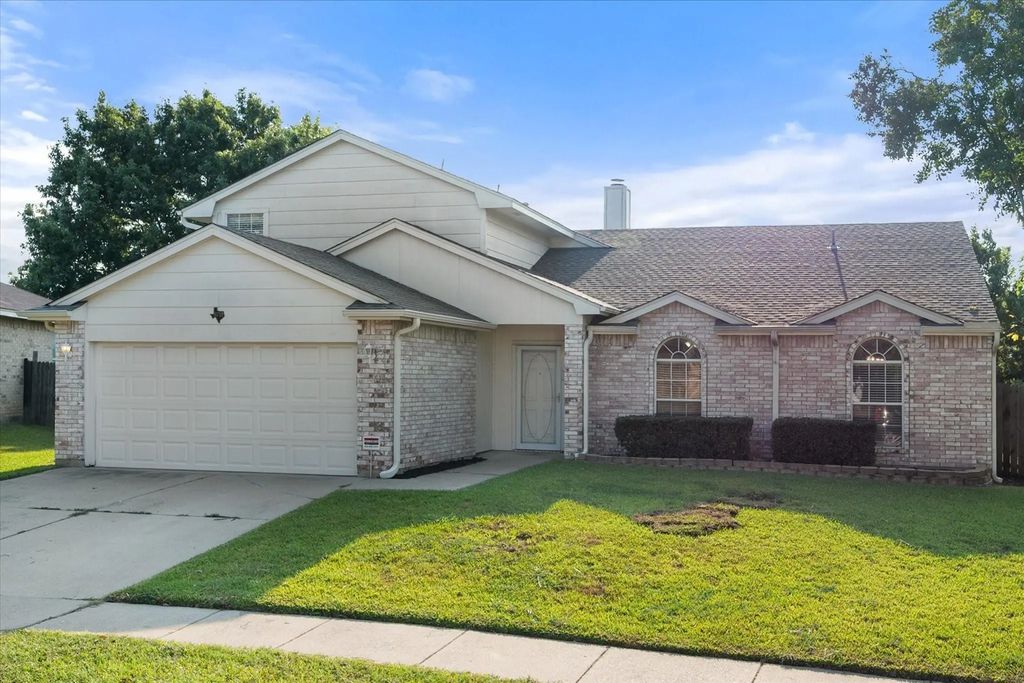 6719 Caribou Drive, Arlington