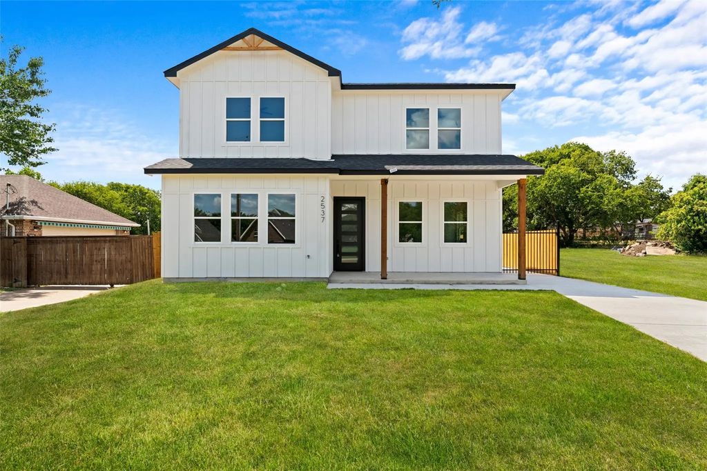 2537 Everton Dr, Lancaster