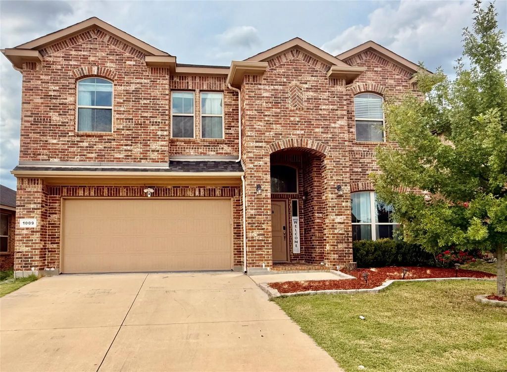 1009 Cushing Drive, Fort Worth