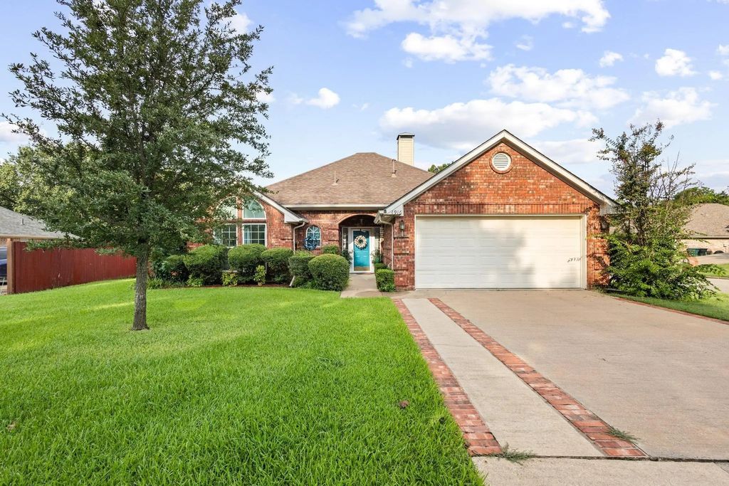 4916 Hara Lane, Sherman