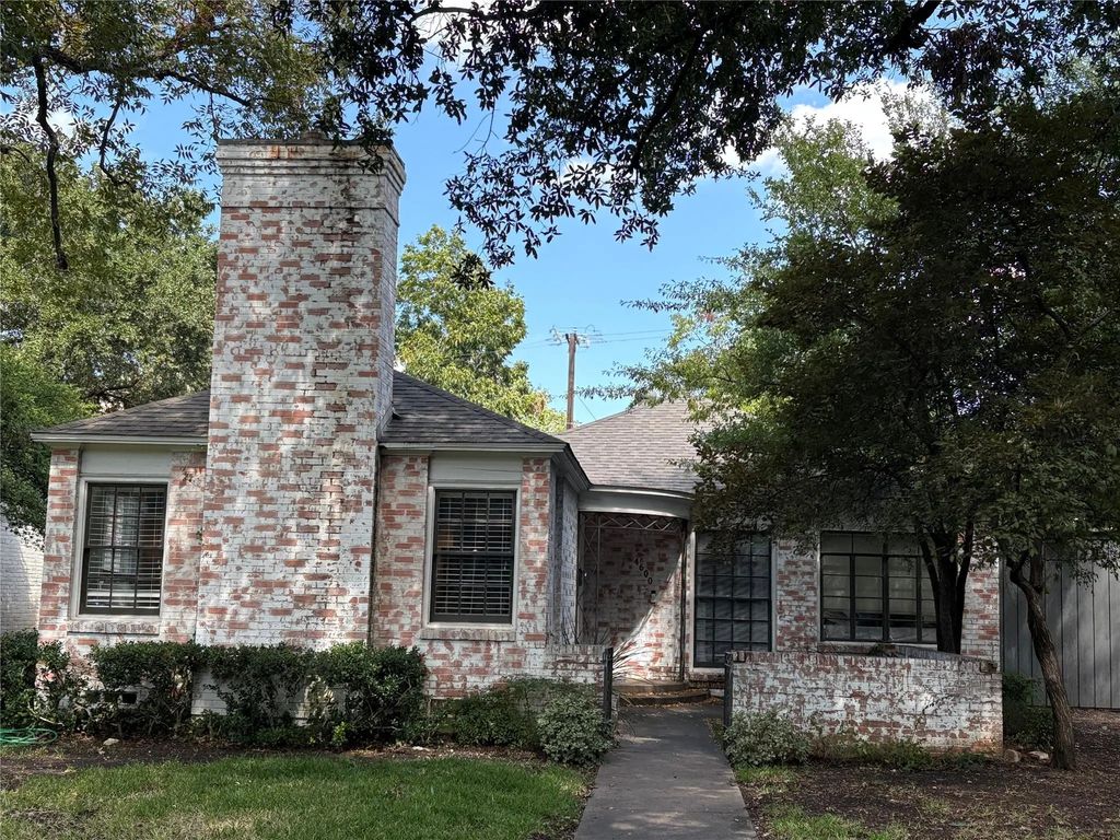 4600 Belclaire Avenue, Highland Park