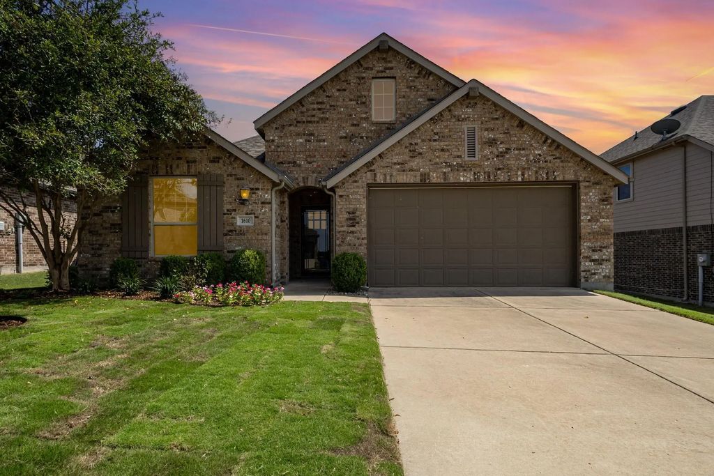 1610 Deer Field Lane, Wylie