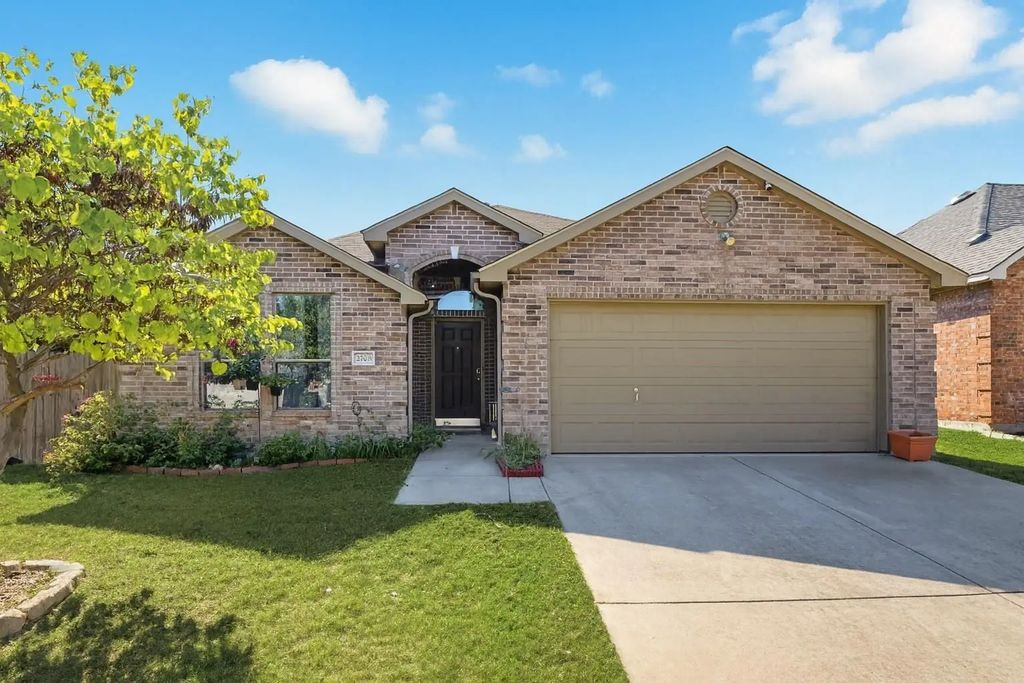 2708 Stockton Street, Denton