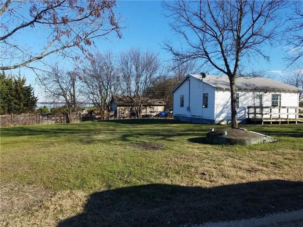 4231 County Road 892, Princeton