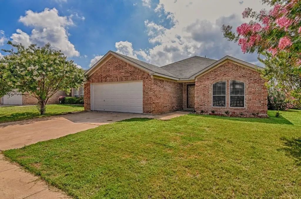 12429 Seven Eagles Lane, Fort Worth