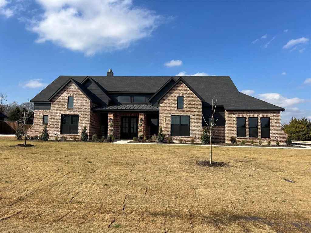 4421 Spring Garden Road, Midlothian