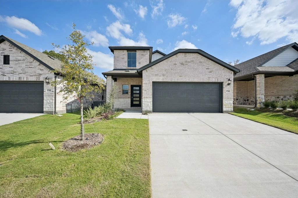 5703 Chasewood Drive, Princeton