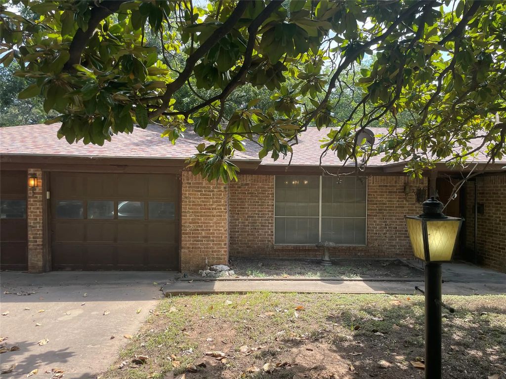 205 S Allen Street, Boyd