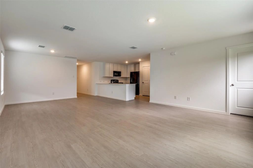 2028 Welsh Lane, Aubrey