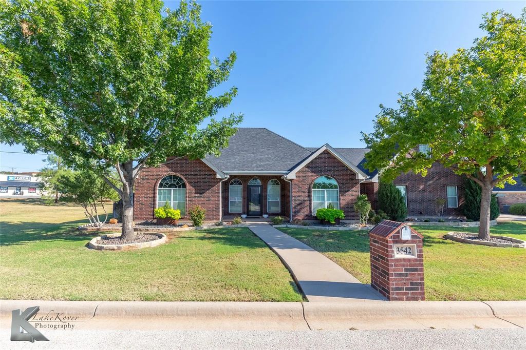 3542 Silver Oaks Drive, Abilene