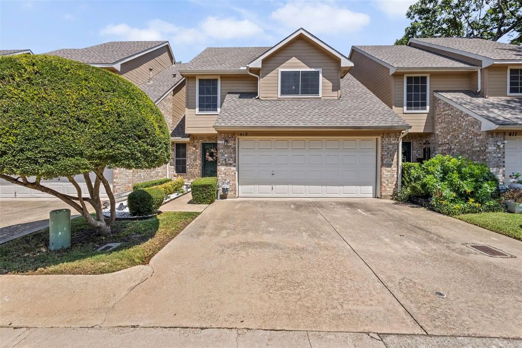 415 Oak Leaf Drive, Duncanville