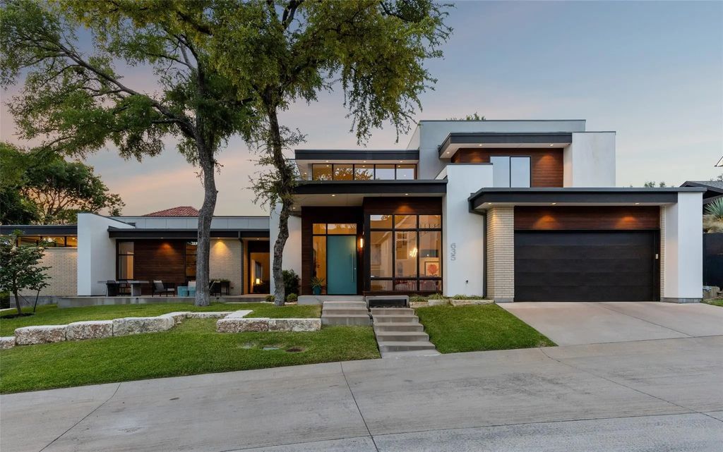 635 Kessler Reserve Court, Dallas
