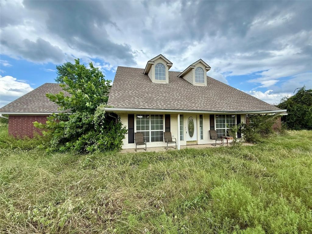 1017 Richard Court, Glen Rose