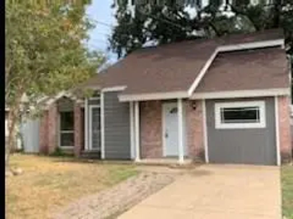 1364 Cy Blackburn Circle, Dallas