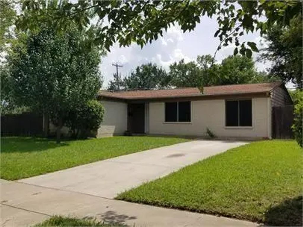 4801 Harper Drive, Mesquite