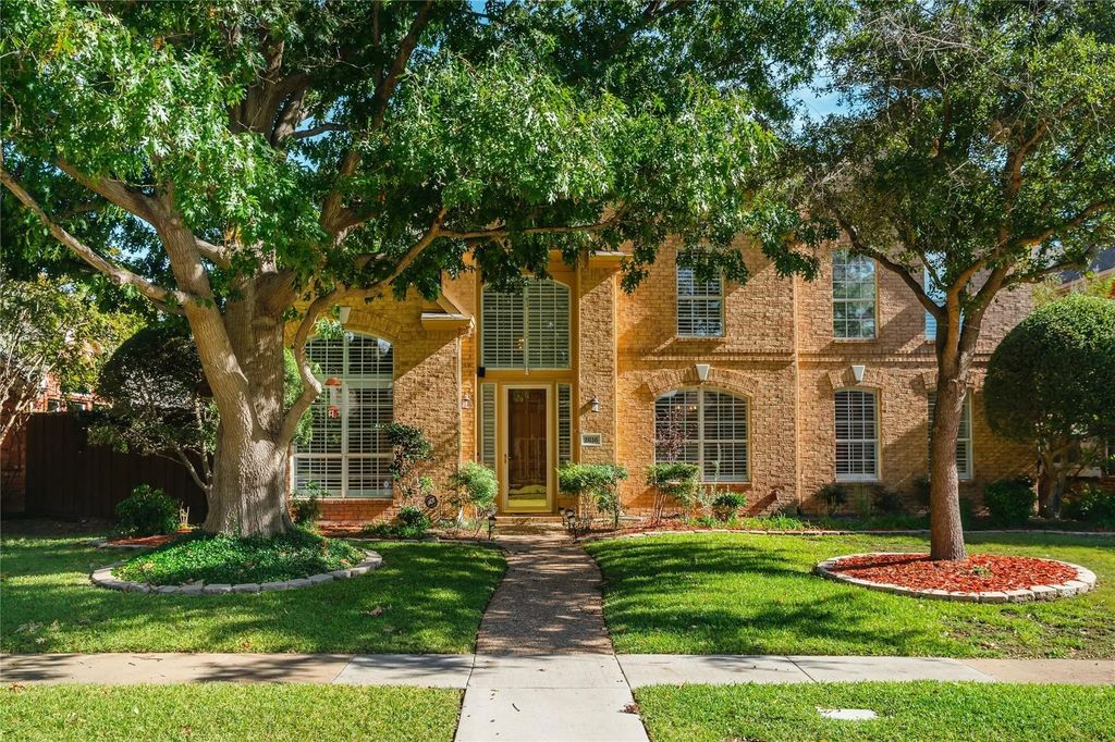 2616 Barrington Drive, Plano