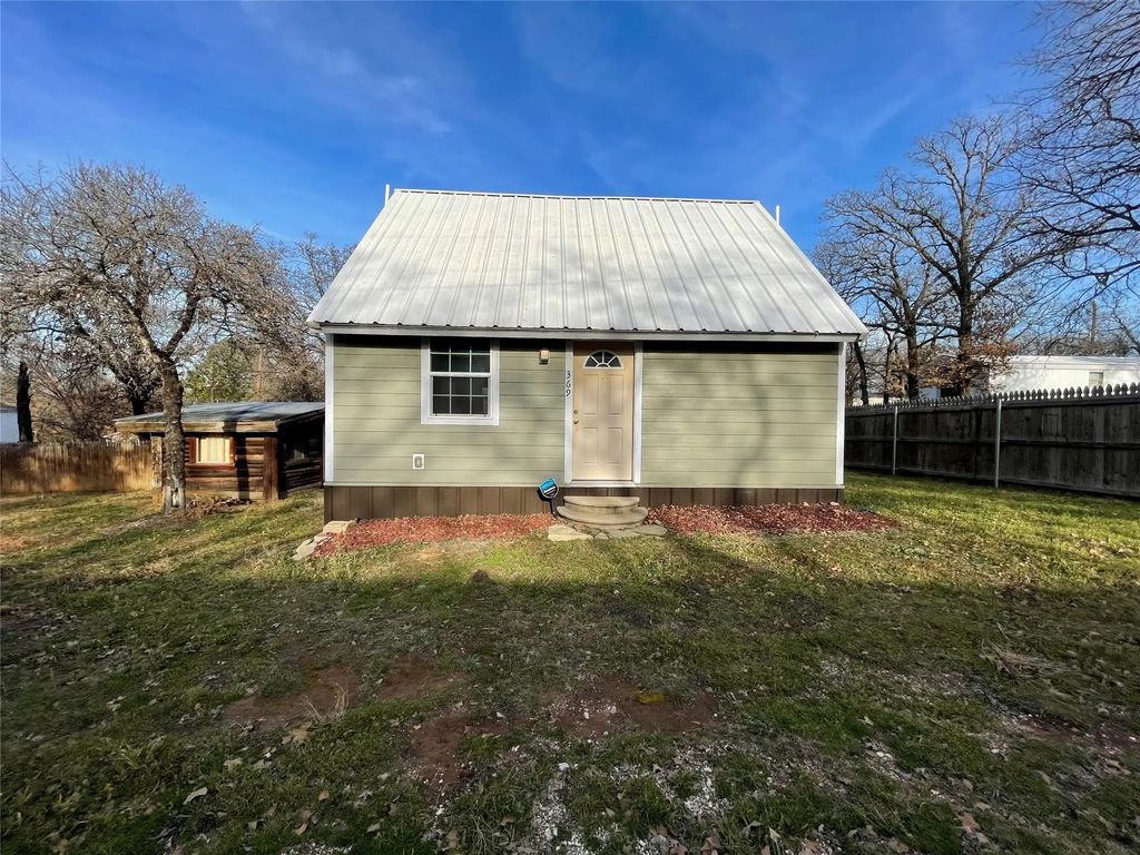 369 Tranquil Lane, Alvarado