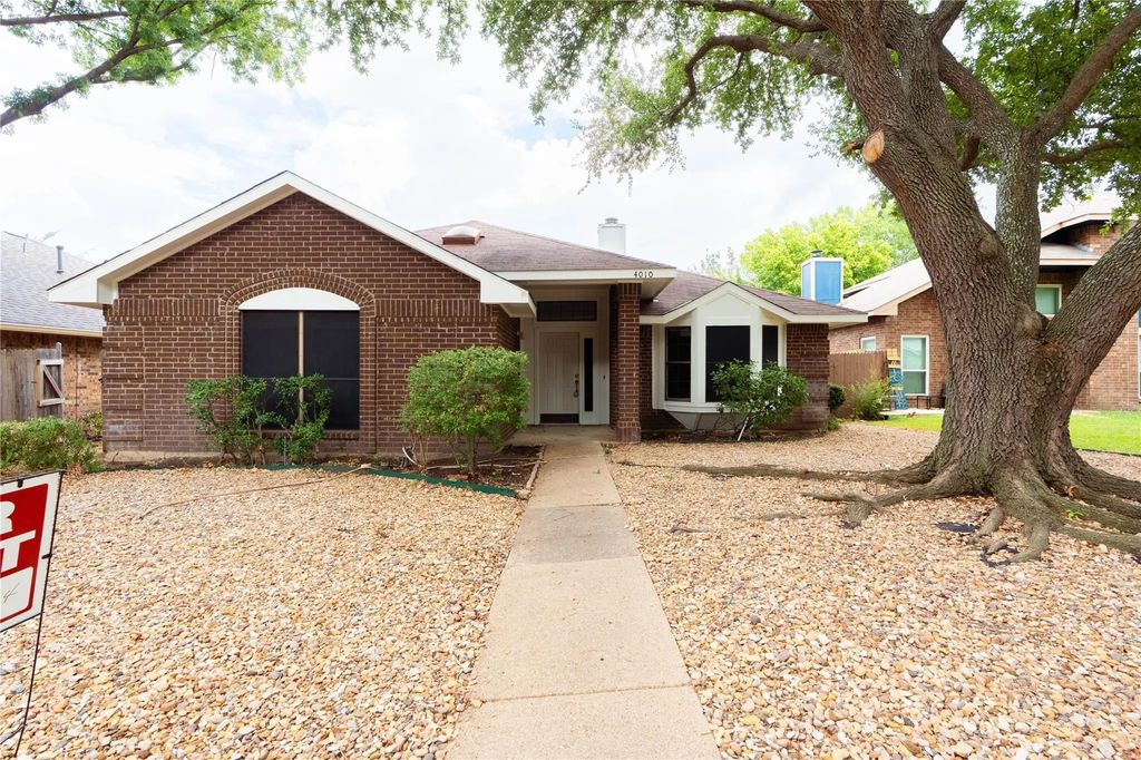 4010 Smartt Street, Rowlett