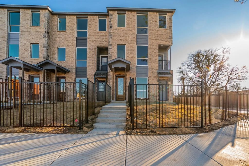 1617 Mignon Drive, Arlington