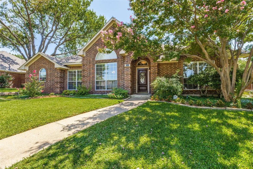 1211 Sycamore Drive, Carrollton