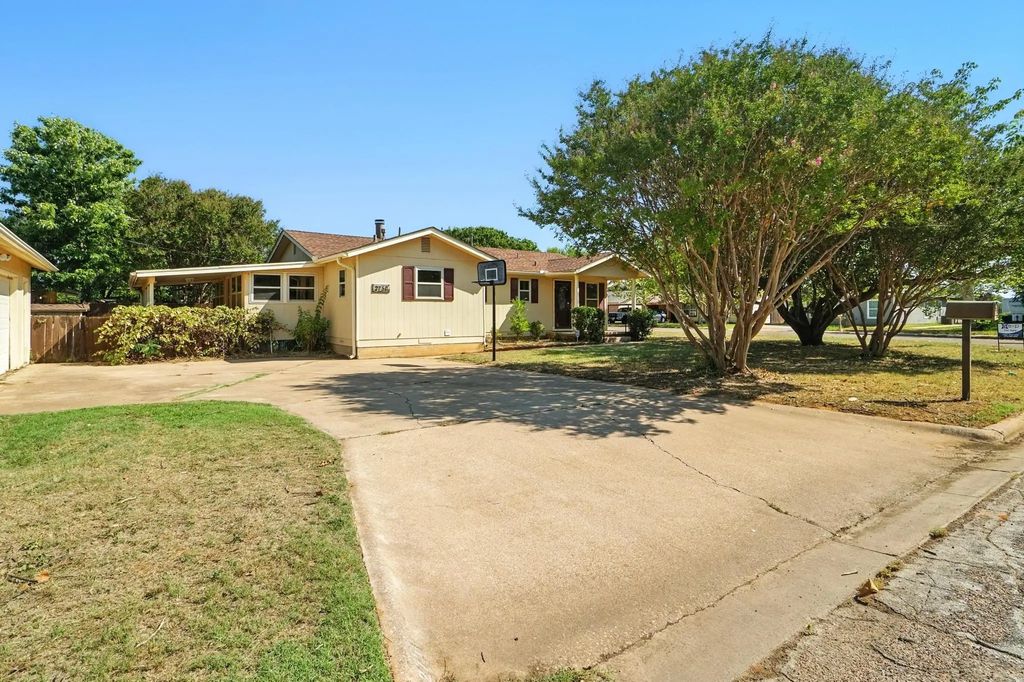 2750 Clinton Street, Abilene