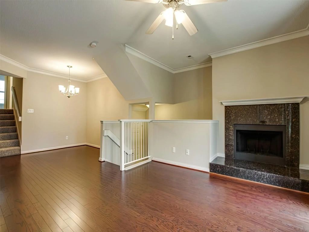 2201 Wolf Street 6107, Dallas