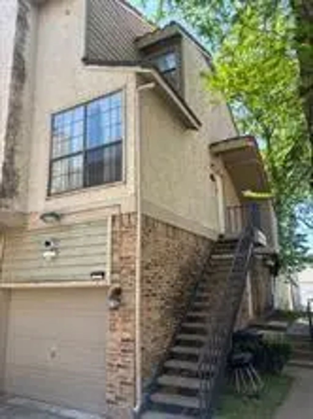 6028 Stoneybrook Drive, Fort Worth