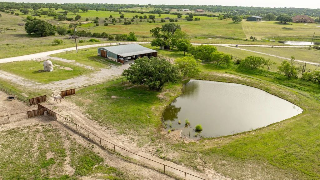 570 Private Road 1562, Stephenville