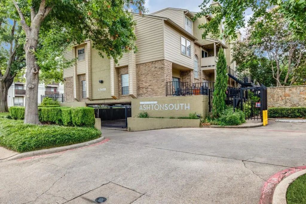 5740 Martel Avenue B14, Dallas